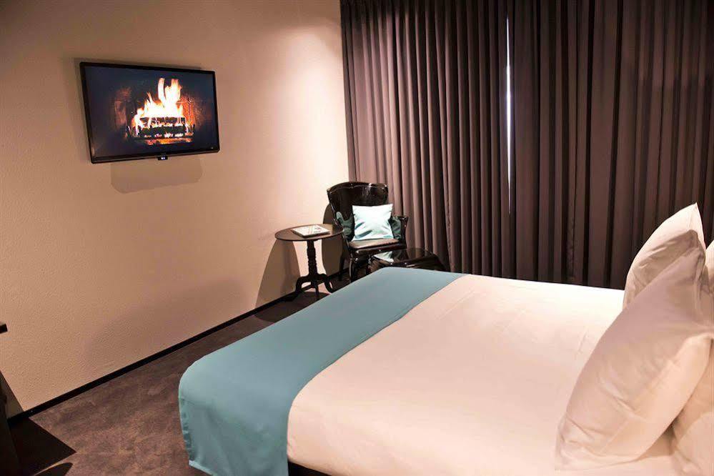 Design Glow Hotel 3*