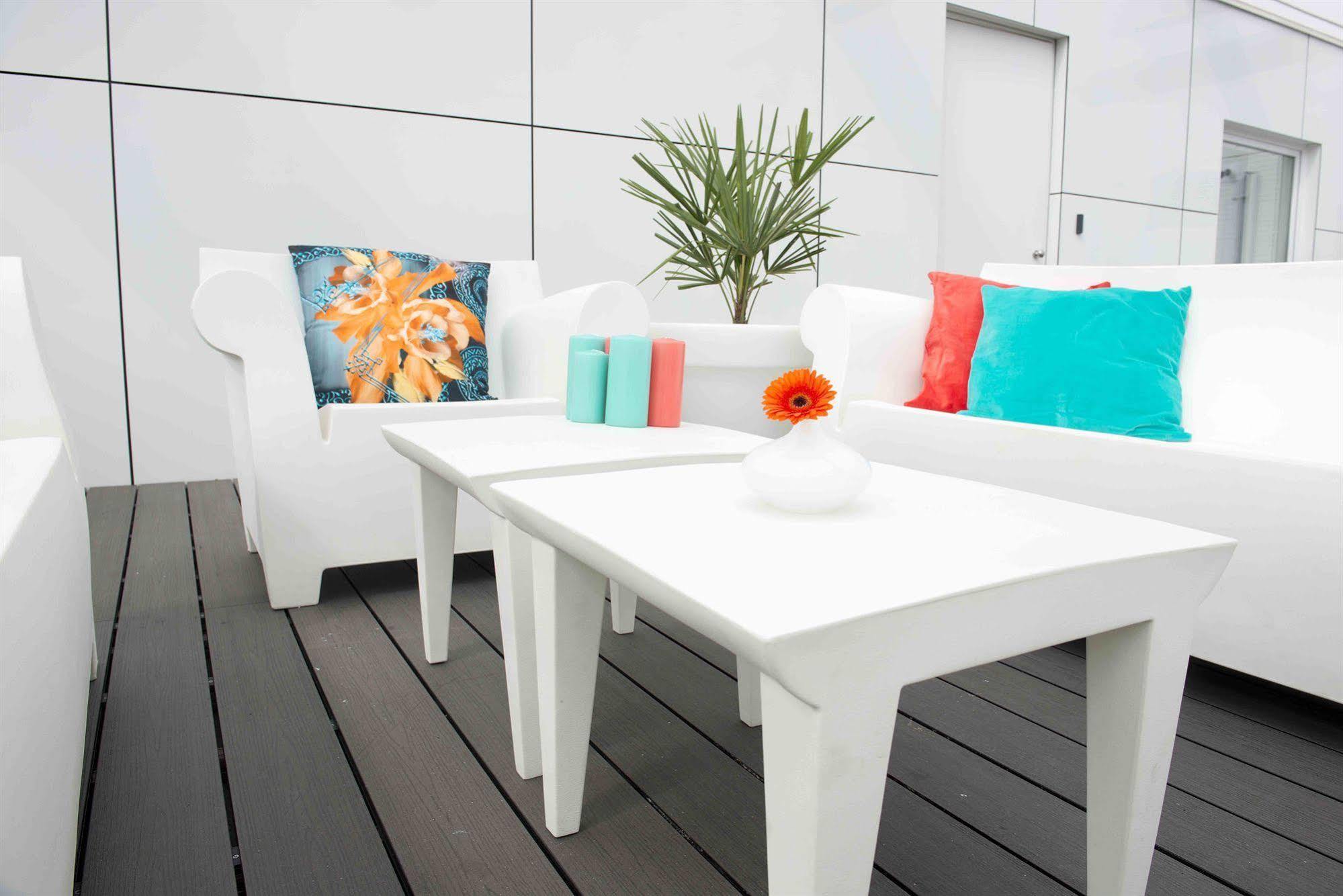 Design Glow Hotel